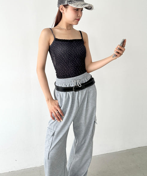 カップ付き小花柄レースキャミソール | BA2255032 | ブラック