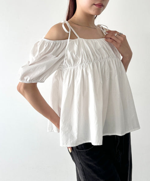 肩リボンギャザーオフショルブラウス | BA2252015 | ホワイト