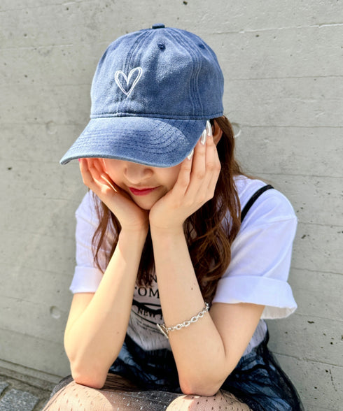 ハート刺繍ピグメントキャップ | CL5255033 | ブルー