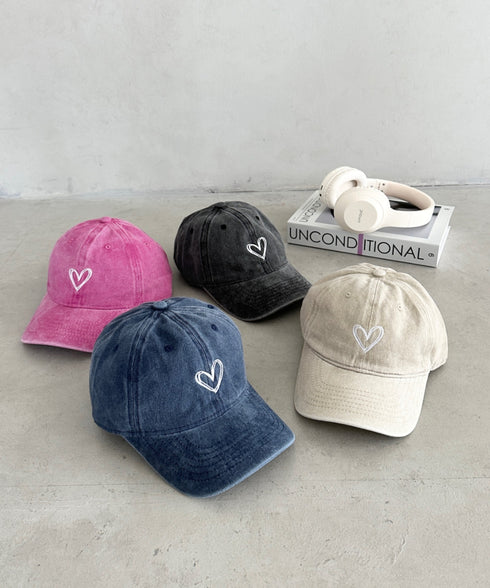 ハート刺繍ピグメントキャップ | CL5255033 | ベージュ