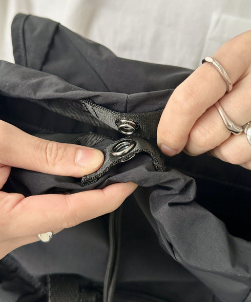THE NORTH FACE(ザ・ノースフェイス)/巾着型 軽量 リュック バックパック/W'S BREEZE BACKPACK | IM1251072 | ライトグレー