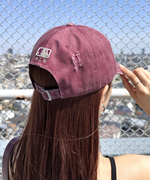 MLB KOREA(エムエルビーコリア)/ダメージ ウォッシング ロゴ刺繍 ベースボール キャップ 帽子/damage washing unstructured ball-cap | AT5252016 | ワインレッド