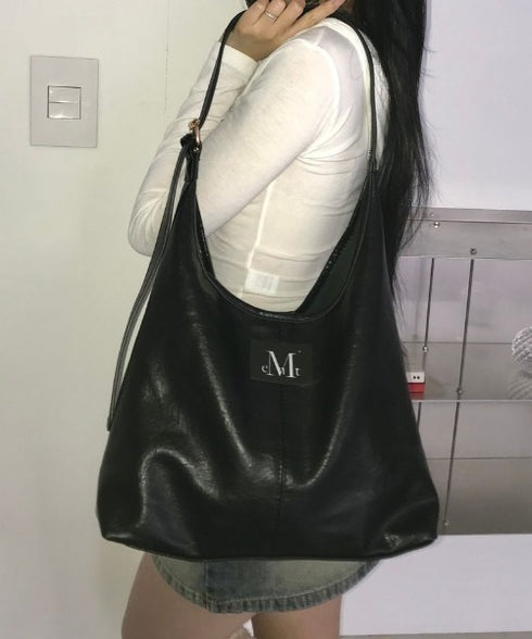 MUCENT(ムセント)/ショルダーバッグ ポーチ付き/Crescent Leather Shoulder Bag Unisex | AT1252018 | ブラック