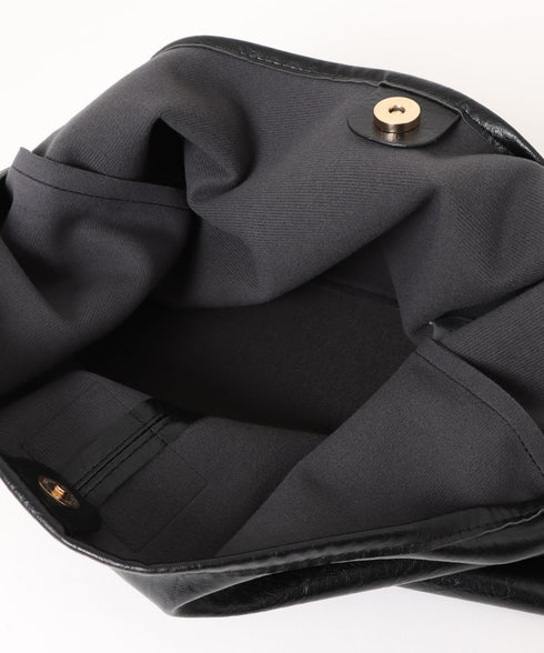 MUCENT(ムセント)/ショルダーバッグ ポーチ付き/Crescent Leather Shoulder Bag Unisex | AT1252018 | ブラック