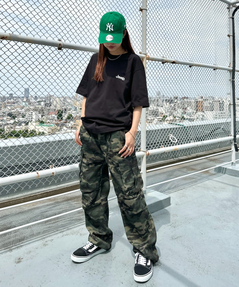 JEEP(ジープ)/グラフィック バックロゴ ロゴ刺繍 半袖 Tシャツ/M-Logo graphic t-shirt | AT2252021 | ブラック系その他