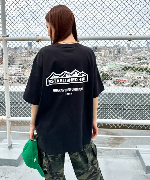 JEEP(ジープ)/グラフィック バックロゴ ロゴ刺繍 半袖 Tシャツ/M-Logo graphic t-shirt | AT2252021 | ブラック系その他