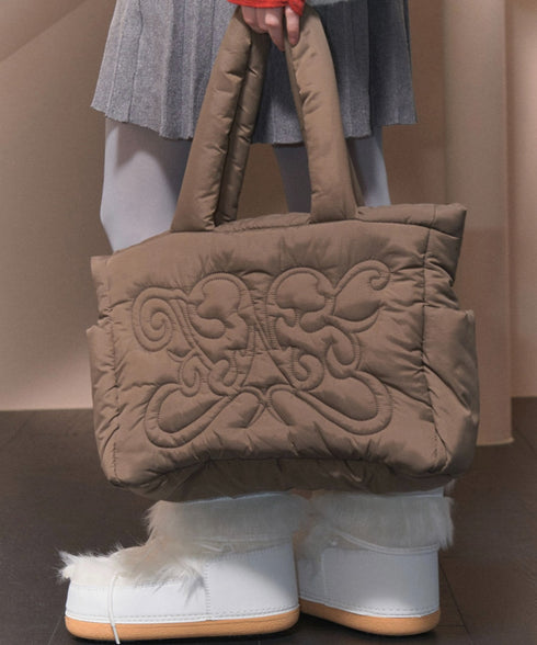 FANCY CLUB(ファンシークラブ)/パデッド パファー バタフライ キルティング ショルダー トートバッグ 軽量/CUDDLE PADDED SHOULDER BAG | AT1252029 | ブラウン