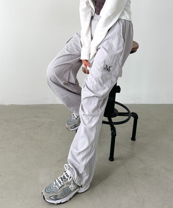 MUCENT(ムセント)/ワイド ルーズ イージー カーゴパンツ/GROSS NYLON PARACHUTE CARGO PANTS | AT2252031 | グレー