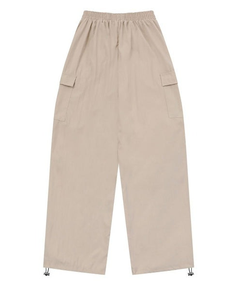 MUCENT(ムセント)/ワイド ルーズ イージー カーゴパンツ/GROSS NYLON PARACHUTE CARGO PANTS | AT2252031 | ベージュ