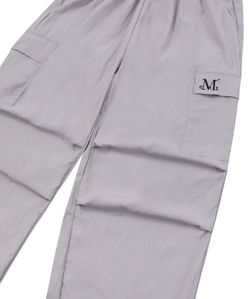 MUCENT(ムセント)/ワイド ルーズ イージー カーゴパンツ/GROSS NYLON PARACHUTE CARGO PANTS | AT2252031 | グレー