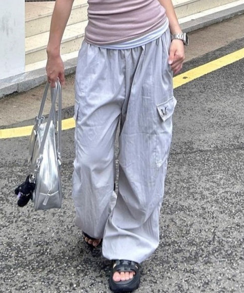 MUCENT(ムセント)/ワイド ルーズ イージー カーゴパンツ/GROSS NYLON PARACHUTE CARGO PANTS | AT2252031 | グレー