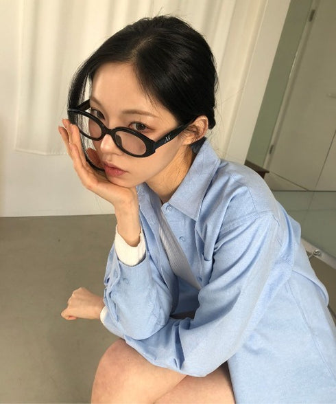 MUCENT(ムセント)/オーバル型 ウェリントン型 クリアレンズ ロゴ 伊達メガネ ユニセックス/SIGNATURE LOGO POINT GLASSES UNISEX | AT6252032 | その他1