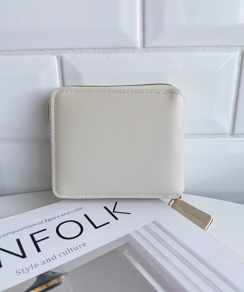 【5色展開】シンプル無地二つ折りウォレット | CL6251044 | アイボリー