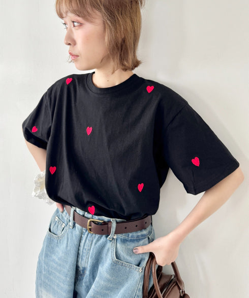 ミニハート刺繍半袖Tシャツ | SL2252018 | ブラック
