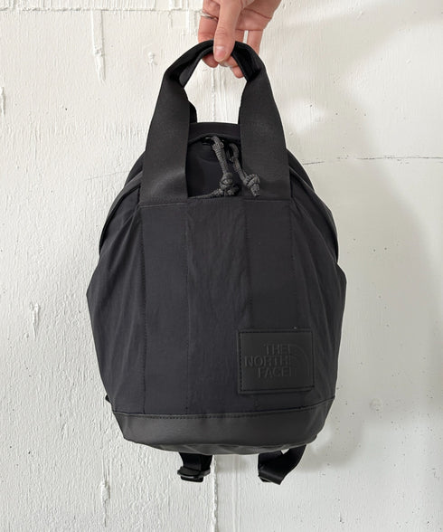 THE NORTH FACE(ザ・ノースフェイス)/軽量 リュックサック バックパック ミニ 小さめ コンパクト/W NEVER STOP MINI BACKPACK | IM1252035 | ブラック