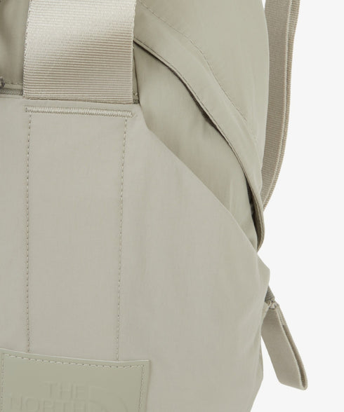 THE NORTH FACE(ザ・ノースフェイス)/軽量 リュックサック バックパック ミニ 小さめ コンパクト/W NEVER STOP MINI BACKPACK | IM1252035 | グレイッシュベージュ