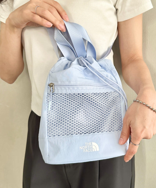 THE NORTH FACE(ザ・ノースフェイス)/巾着 メッシュ ミニ ショルダーバッグ バケットバッグ/MESH BUCKET BAG MINI | IM1252041 | ライトブルー