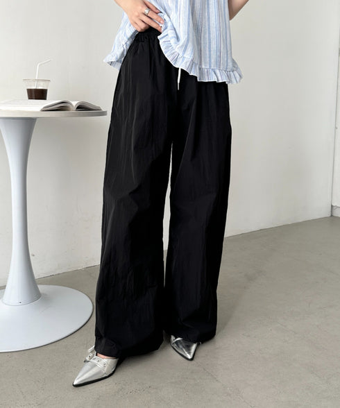 サイドラインナイロントラックパンツ | CL2255045 | ブラック