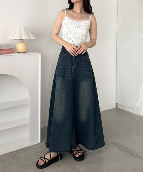 カップ付き小花柄キャミソール | CL2255049 | ホワイト