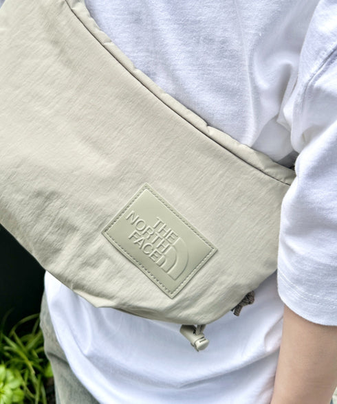 THE NORTH FACE(ザ・ノースフェイス)/ショルダーバッグ クロス ボディバッグ 斜めがけ/W NEVER STOP CROSSBODY | IM1252044 | グレイッシュベージュ