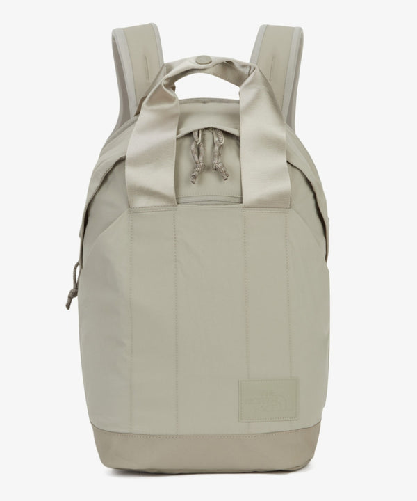 THE NORTH FACE(ザ・ノースフェイス)/A4サイズ収納可能 バックパック リュック デイパック/W NEVER STOP DAYPACK | IM1252046 | グレイッシュベージュ