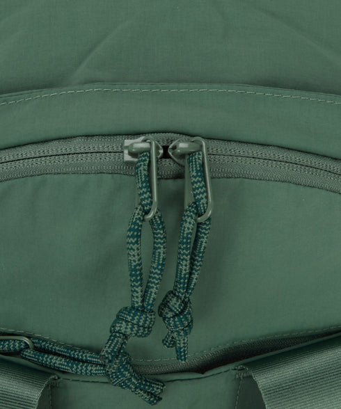 THE NORTH FACE(ザ・ノースフェイス)/A4サイズ収納可能 バックパック リュック デイパック/W NEVER STOP DAYPACK | IM1252046 | カーキ