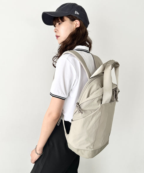 THE NORTH FACE(ザ・ノースフェイス)/A4サイズ収納可能 バックパック リュック デイパック/W NEVER STOP DAYPACK | IM1252046 | グレイッシュベージュ