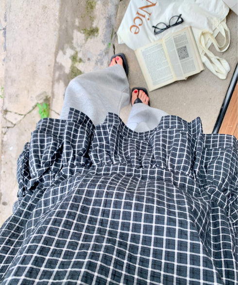 チェック柄フリルティアードキャミソール | EV2252035 | ブラック