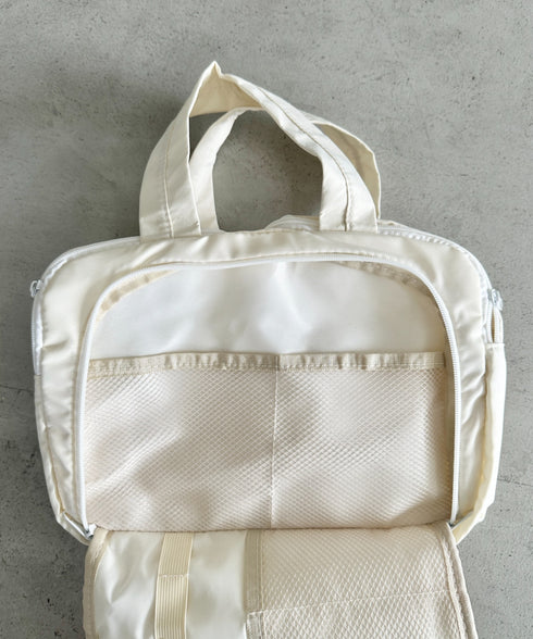 大容量トラベルポーチ 仕切りメイクポーチ マザーオムツポーチ | MD6255072 | オフホワイト