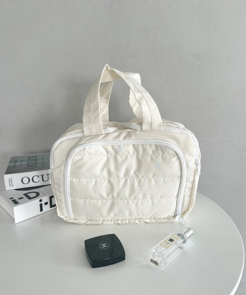 大容量トラベルポーチ 仕切りメイクポーチ マザーオムツポーチ | MD6255072 | オフホワイト