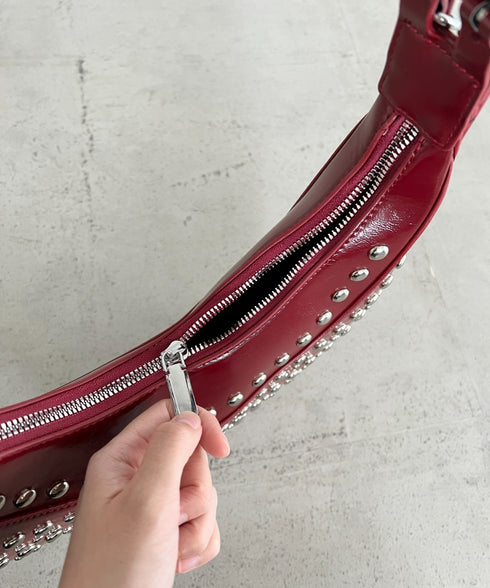 スタッズハーフムーンバッグ | MD1255067 | レッド