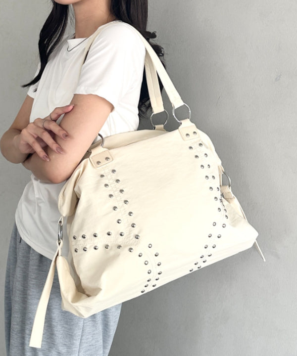 スタッズナイロン大容量ボストンバッグ 2WAYバッグ | MD1255068 | オフホワイト
