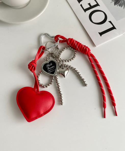 ハートモチーフ ビーズリボン マルチチャーム | WR6255068 | レッド