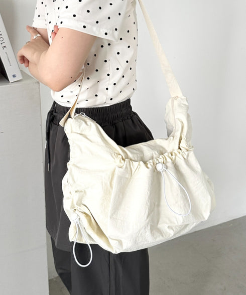 【A4サイズ対応】ポケット付きドロストショルダーバッグ | CL1255052 | アイボリー