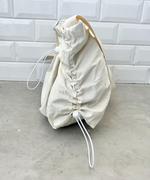 【A4サイズ対応】ポケット付きドロストショルダーバッグ | CL1255052 | アイボリー