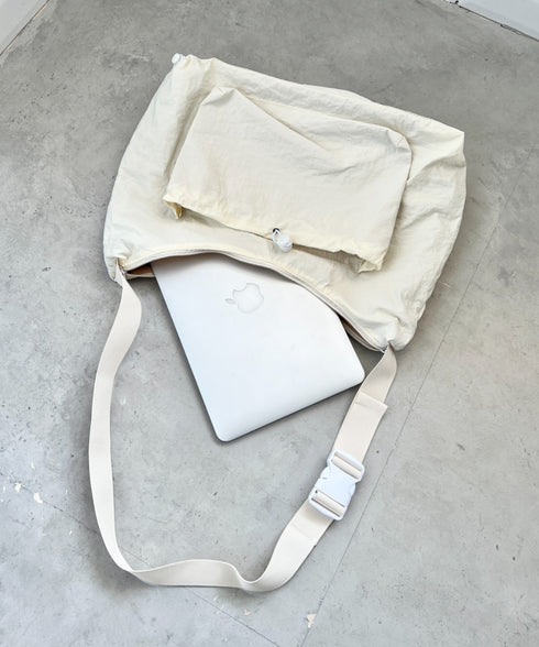 【A4サイズ対応】ポケット付きドロストショルダーバッグ | CL1255052 | アイボリー