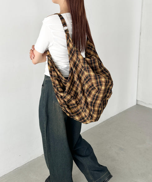 大容量チェックショルダーバッグ | BA1255048 | イエロー