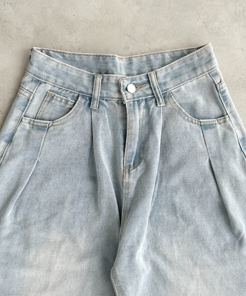 タックワイドカーブデニムパンツ | BA2255049 | ライトブルー