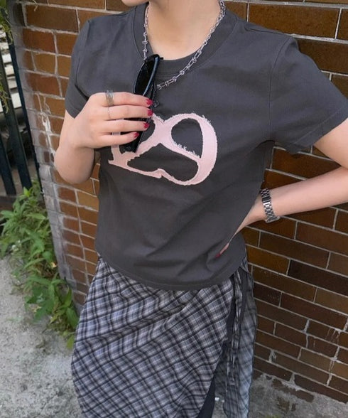 ILLIGO(イリゴ)/ロゴパッチ 刺繍 Tシャツ 半袖/129 LOGO PATCH T-SHIRT | AT2252072 | チャコールグレー