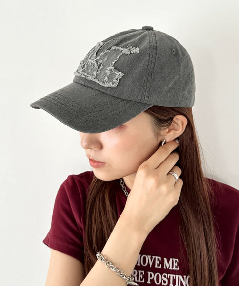 MUCENT(ムセント)/ヴィンテージ ウォッシング アップリケ ベースボール キャップ サイズ調整可能/VINTAGE WASHING APPLIQUE BALL CAP | AT5252074 | グレー