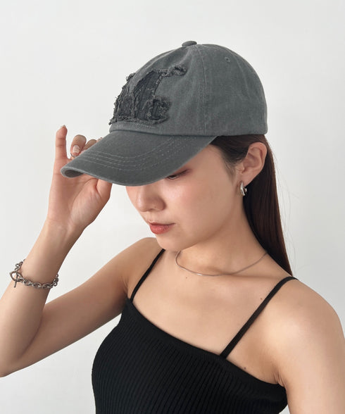 MUCENT(ムセント)/ヴィンテージ ウォッシング アップリケ ベースボール キャップ サイズ調整可能/VINTAGE WASHING APPLIQUE BALL CAP | AT5252074 | ブラック