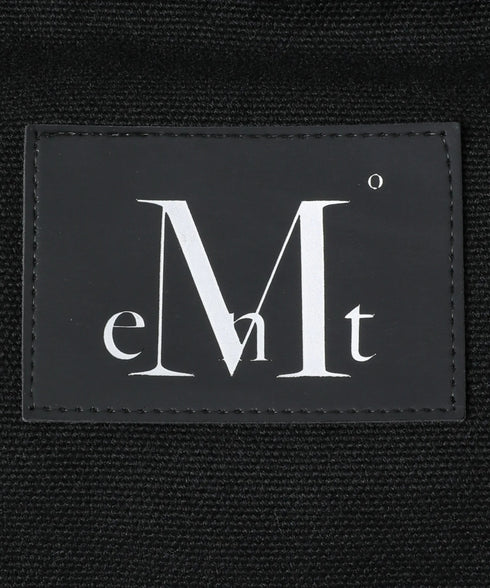 MUCENT(ムセント)/ユニセックス ワンポイントロゴ ショルダーバッグ メッセンジャー クロスボディバッグ/Syner Messenger Crossbody BAG UNISEX | AT1252077 | ブラック