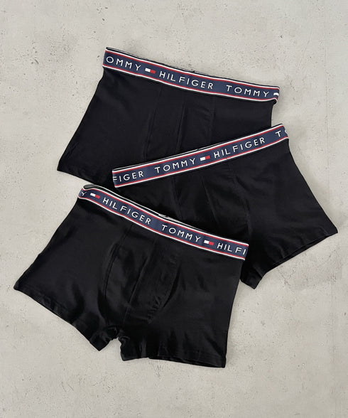 TOMMY HILFIGER(トミーヒルフィガー)/Tommy Men's 3Pack Boxers/コットン ストレッチ ボクサーパンツ 3枚セット 3枚組 | IM2252086 | ブラック