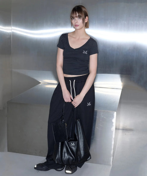 MUCENT(ムセント)/A4サイズ対応 軽量 ポーチ付き ショルダーバッグ/Cats Double Line Eyelet Leather Shoulder Bag UNISEX | AT1252078 | ブラック