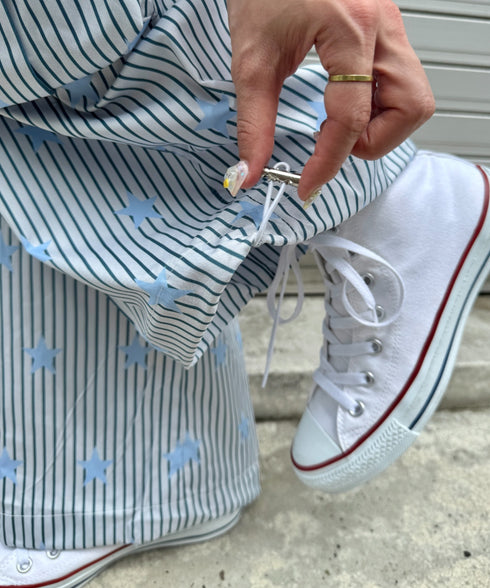 ランダムスターピンストライプパンツ | SL2255089 | ライトブルー