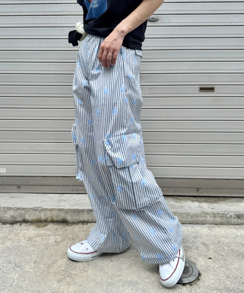 ランダムスターピンストライプパンツ | SL2255089 | ライトブルー