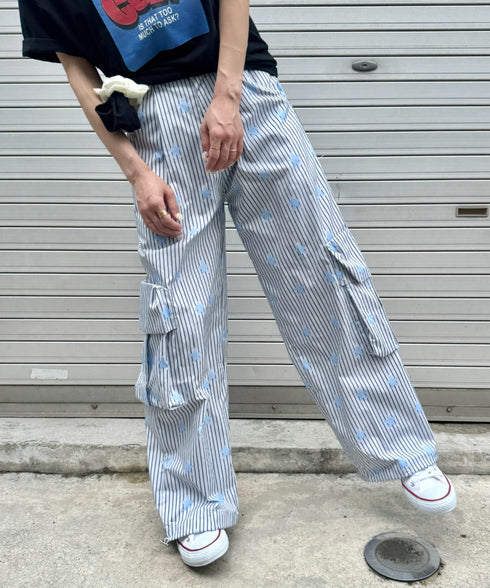 ランダムスターピンストライプパンツ | SL2255089 | ライトブルー