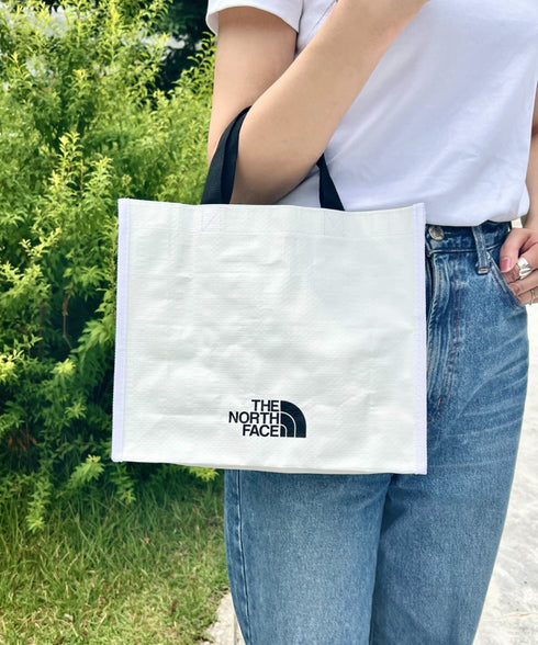 THE NORTH FACE(ザ・ノースフェイス)/SHOPPER BAG XS/ショッパーバッグ XS | IM1252047 | ホワイト