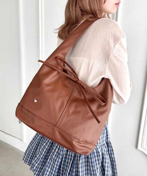 ハートチャームリボンPUバッグ | LO1256005 | ブラウン