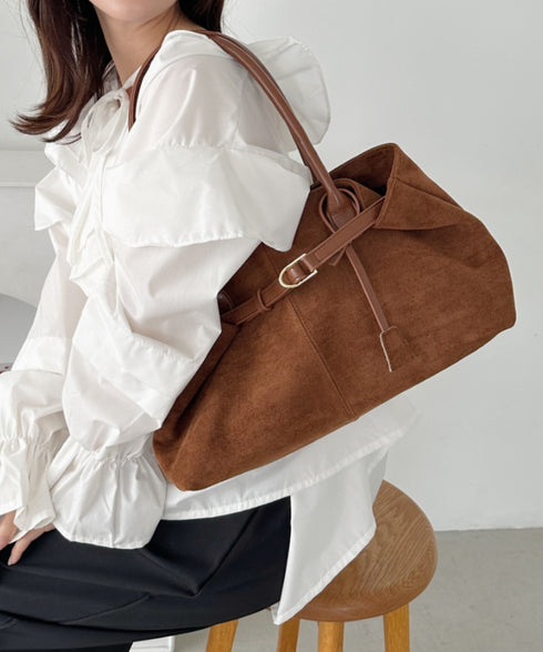 ベルトデザインフェイクスエードバッグ | CL1256003 | ブラウン